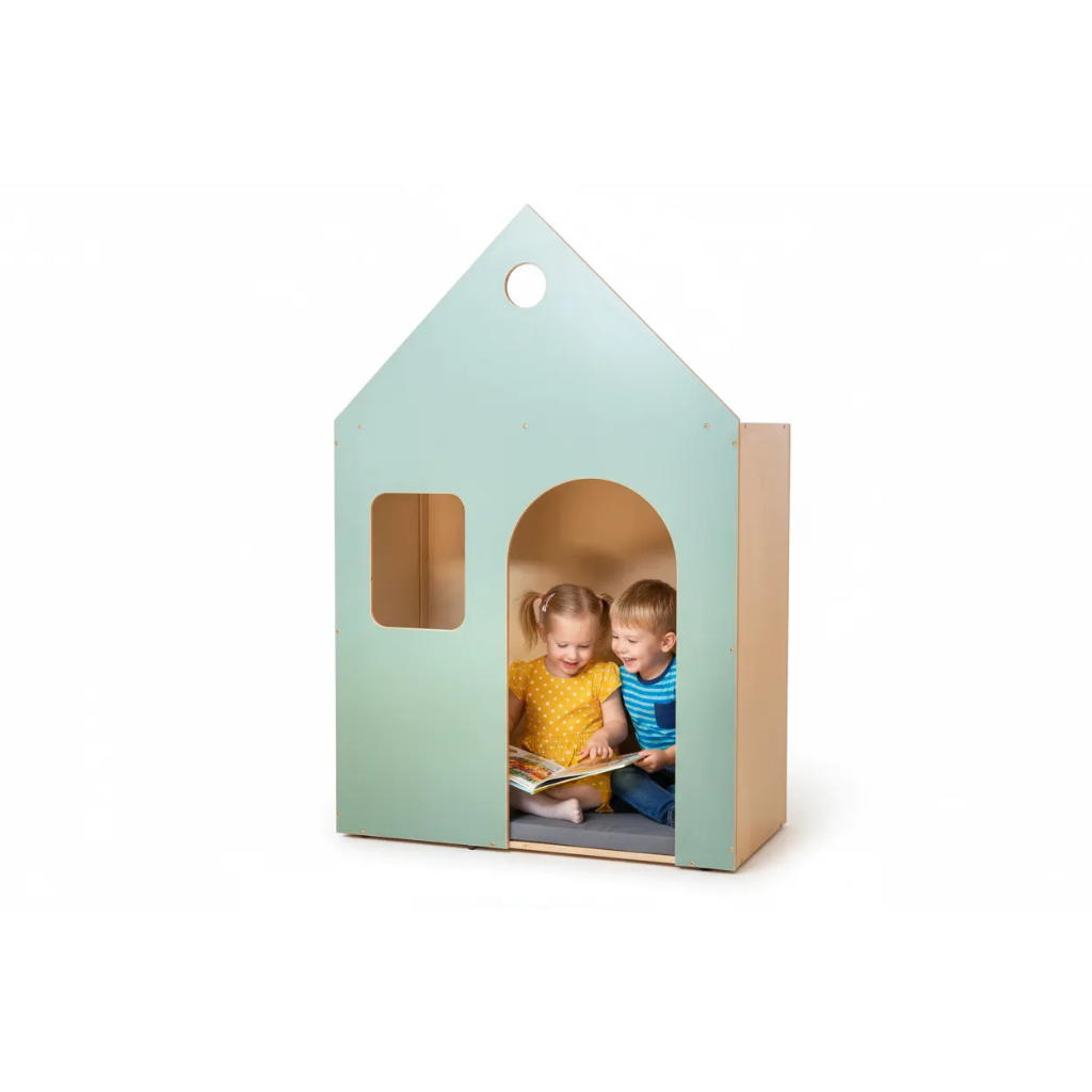 Little Hideaway Reading House