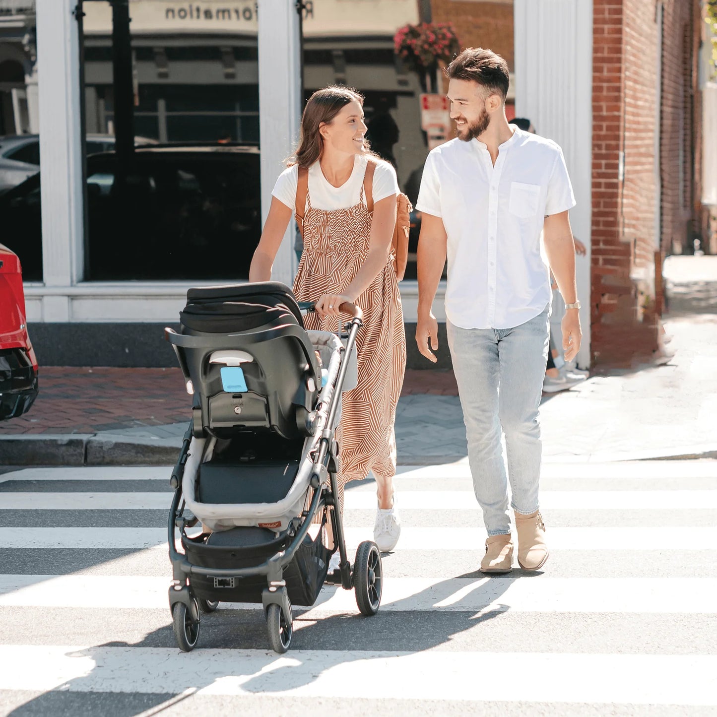 Larktale Crossover Car Seat Adapter | Maxi-Cosi®, Nuna® & Clek® Compatible
